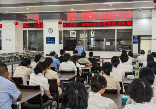 鎮(zhèn)江市公安局組織開展消防安全培訓(xùn)活動